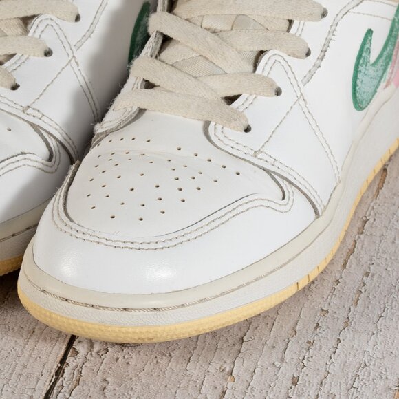 Air Jordan 1 Mid SE (GS) White/Green Glow-Arctic Punch DD1666-100 Size 5Y - Picture 8 of 11